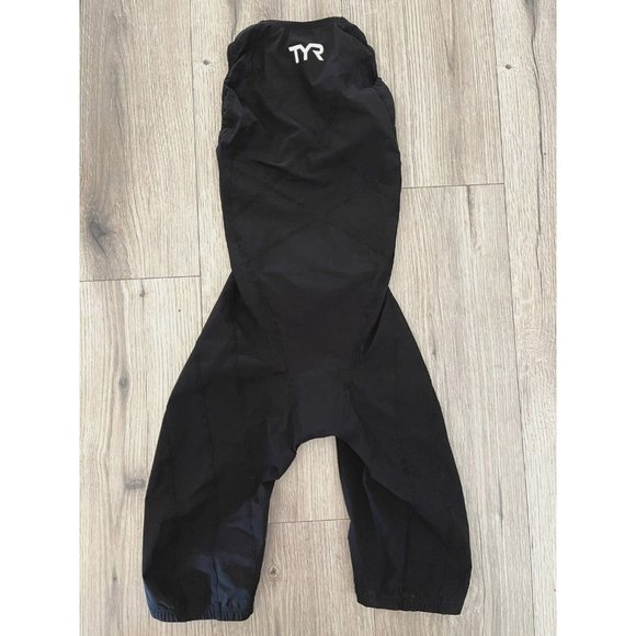 TYR Womens Tracer Light Aerofit Short John Tech Suit - Black - Size 24L - Picture 2 of 8